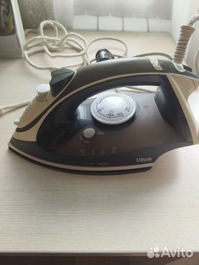 Утюг Vitek