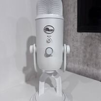 Микрофон студийный Blue Yeti