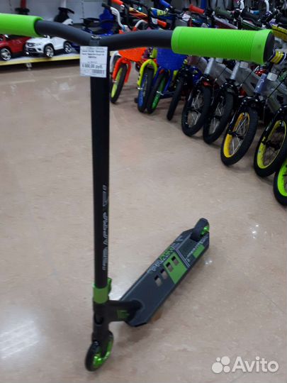 Трюковой самокат