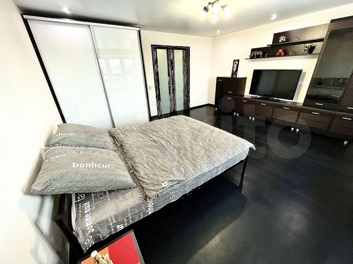 1-к. квартира, 57 м², 6/14 эт.