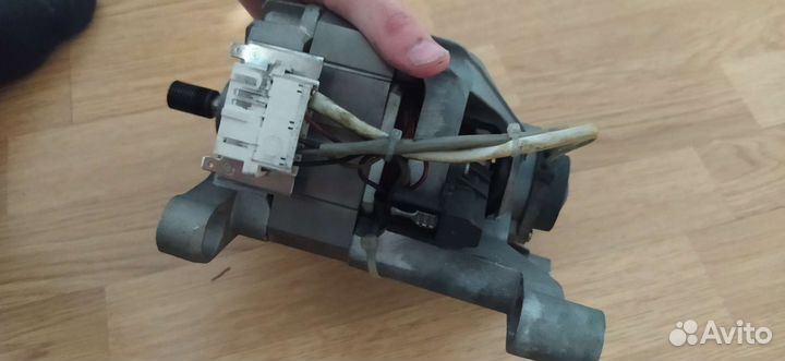 Двигатель от стиральной машины indesit iwf6105