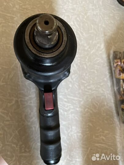 Пневматический пистолет