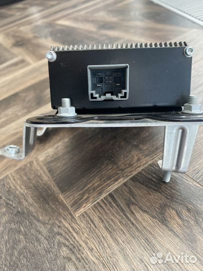 Трансформатор напряжения Mercedes Benz A0008270705