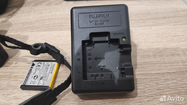 Фотоаппарат Fujifilm X10