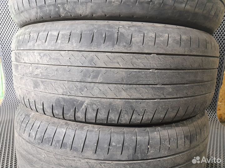 Bridgestone Alenza 001 235/55 R19