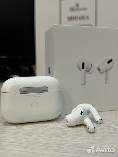 Наушники AirPods Pro