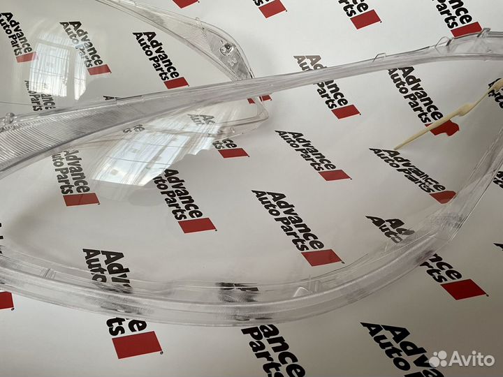 Новые стекла фар Mercedes w221 рест 09-13г