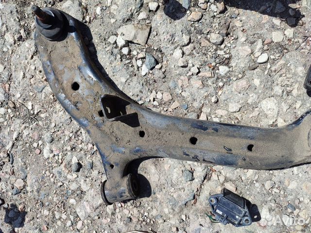 Hyundai accent 2 рычаг передний правый