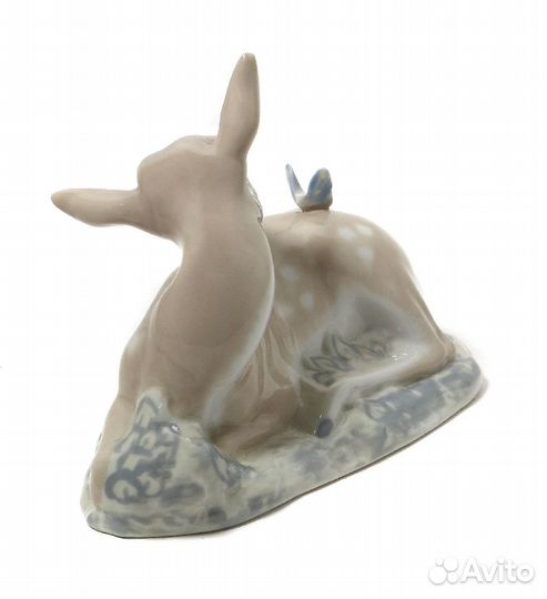 Фарфоровая фигура 