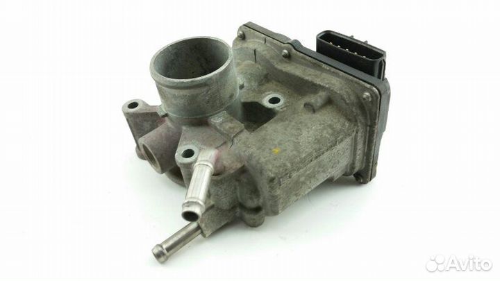 Дроссельная заслонка Toyota Vitz KSP90 1KR 2006