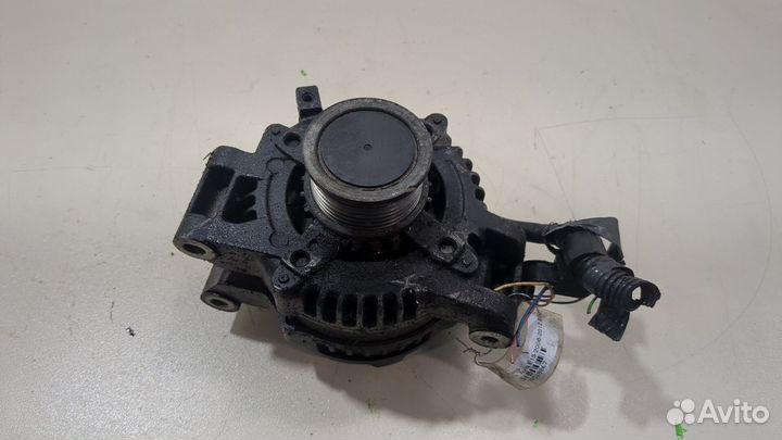 Генератор Toyota Auris E15, 2007