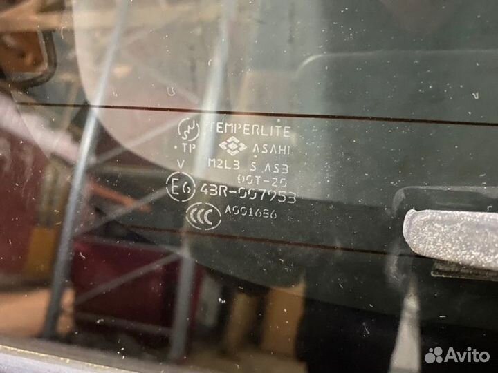 Дверь багажника Suzuki Grand Vitara TD