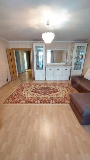 4-к. квартира, 102,9 м², 8/10 эт.