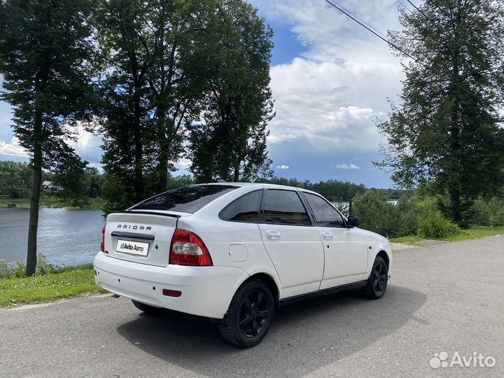LADA Priora 1.6 МТ, 2011, 130 000 км