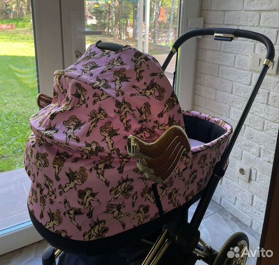 Коляска, люлька