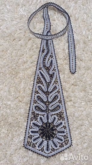 Галстук кружевной