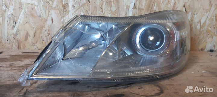 Фара левая Octavia A5