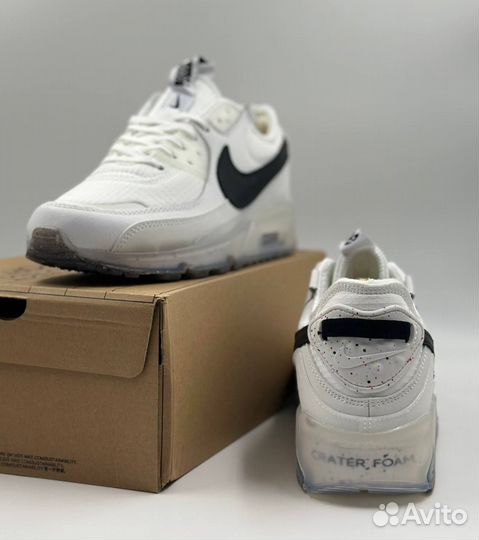 Кроссовки Nike