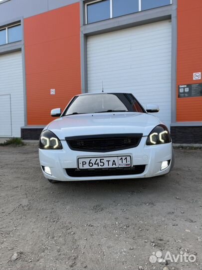 Светодиодные фары BI-LED линзы для Приора