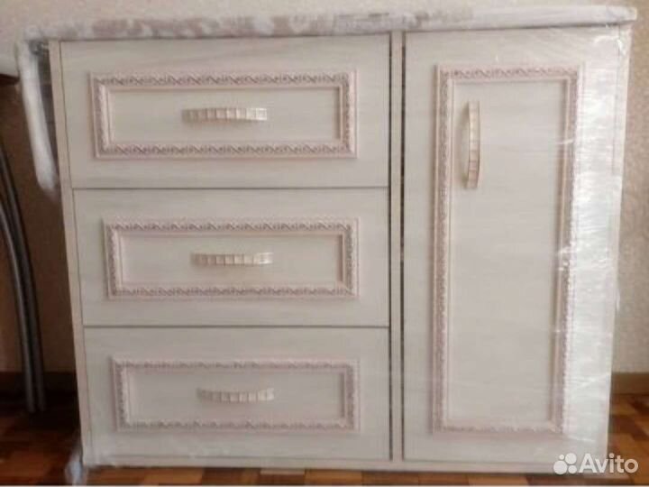 Гладильная доска-комод