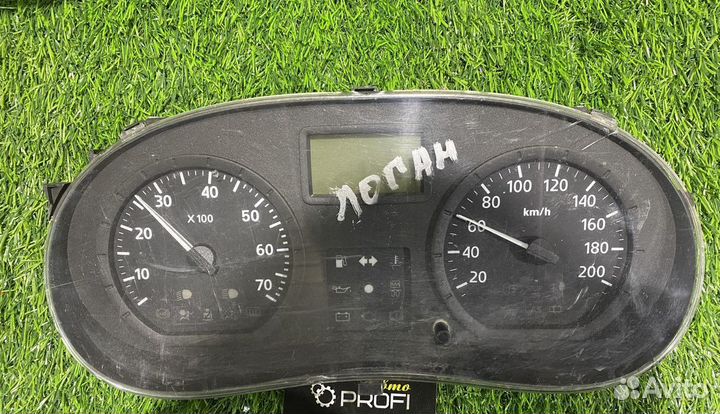 Панель приборов Renault Logan 1