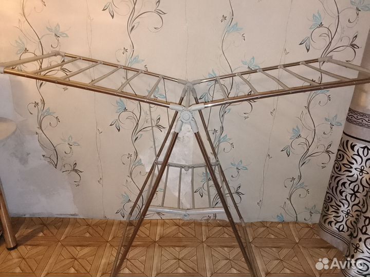 Сушилка для белья напольная