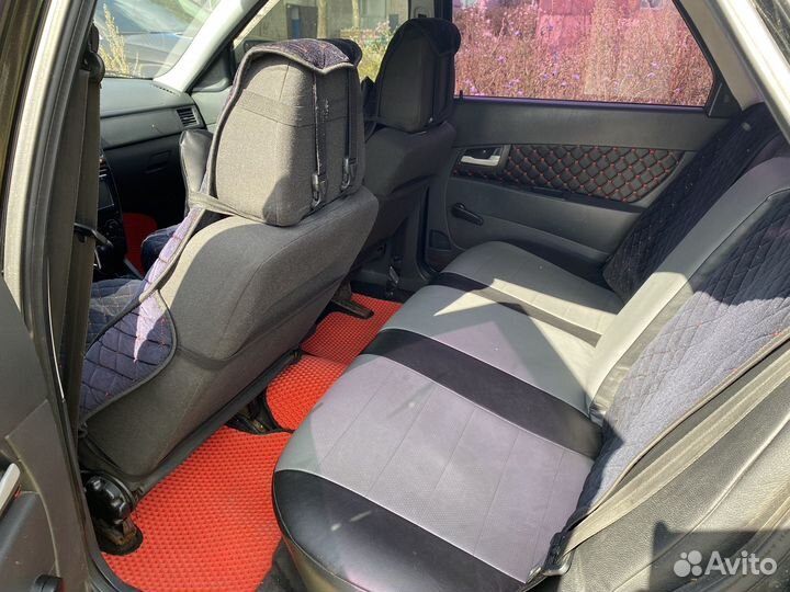 LADA Priora 1.6 МТ, 2012, битый, 250 000 км