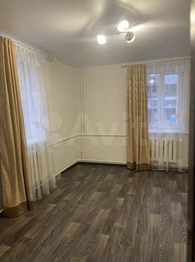 1-к. квартира, 30 м², 1/2 эт.