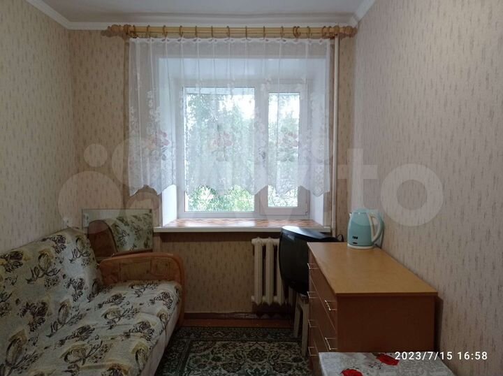 Комната 9 м² в 8-к., 3/5 эт.