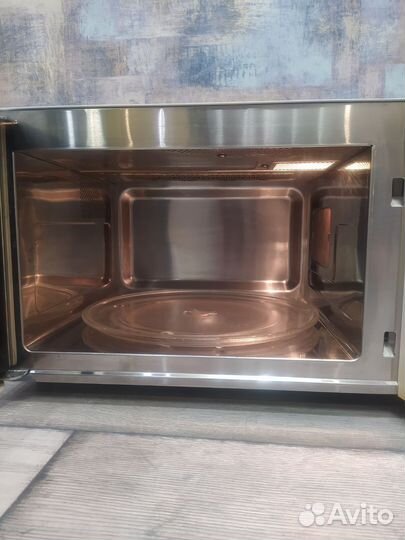 Микроволновая печь