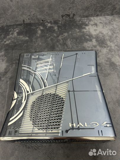 Игровая приставка Xbox 360 s Halo 4