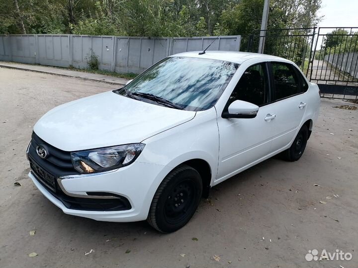 LADA Granta 1.6 МТ, 2024, 4 000 км