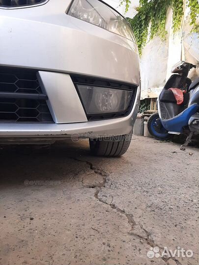 Вставки переднего бампера Октавия Skoda Octavia A7