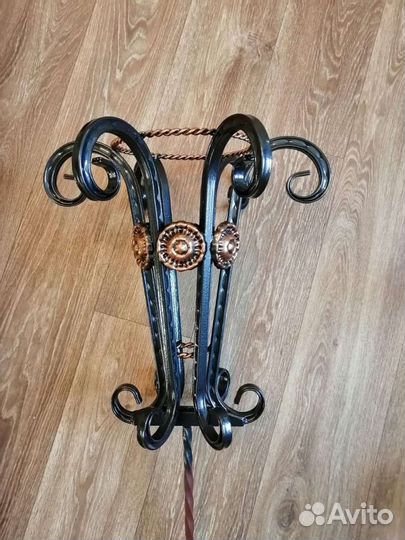 Ваза для цветов на могилу