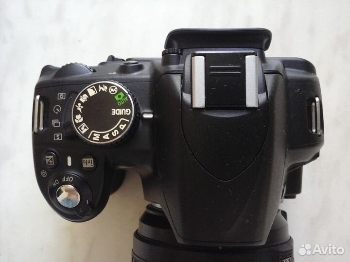 Nikon D3100 + Tamron AF 18-200mm