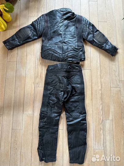 Мотоциклетный костюм