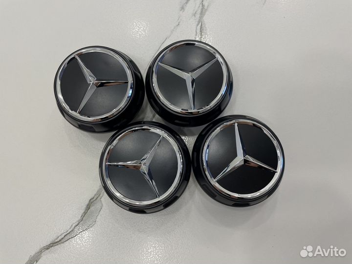Колпак закручивающийся оригинал Mercedes AMG c251