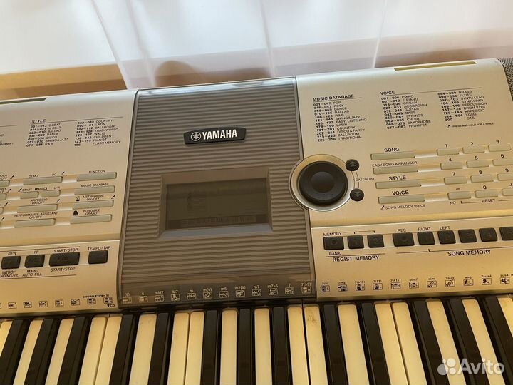 Синтезатор yamaha