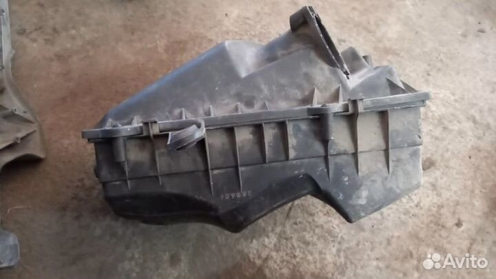 Корпус воздушного фильтра Skoda Octavia, Golf