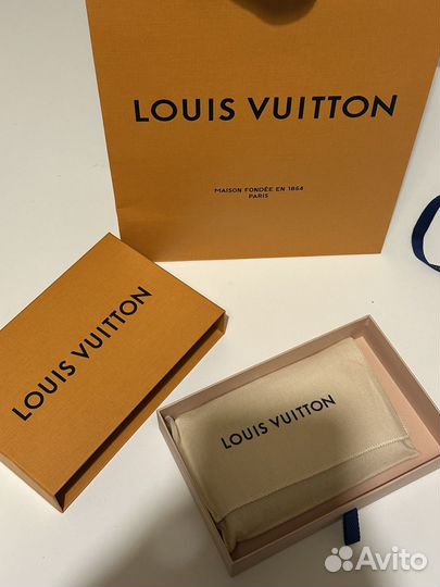 Обложка для паспорта Louis Vuitton