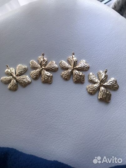 Серьги цветы новые