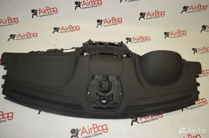 Торпедо Mercedes GLE W166 кожа