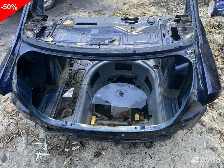 Крыло зад левое Фольксваген Поло 5 седан