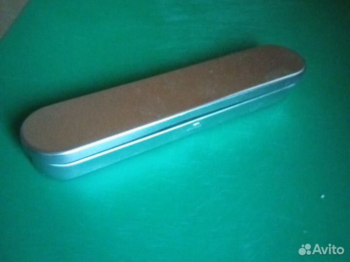 Ручка шариковая с фонариком. Счётная машинка