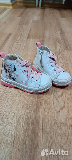 Сапожки для девочки