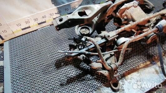 Мост задний mitsubishi pajero 4 (4DN07L801)