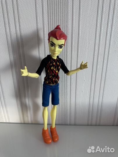 Кукла и аутфит Хит Бернс мх