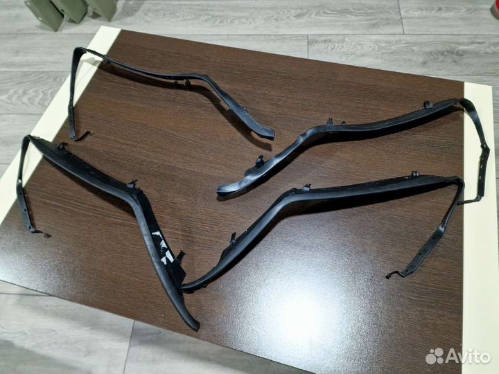 Уплотнители (Резинки) фар Audi A6 C5 Рест / Дорест