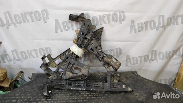 Кронштейн крепления бампера Volkswagen Passat B6