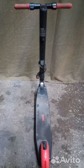 Электросамокат ninebot es1